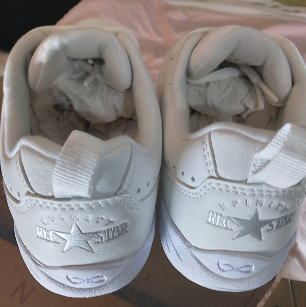 Size (8) Nfinity cheer shoes  10"Long x 3"1/2 Wide x heel 2"1/2 Wide* In… - Picture 2 of 5